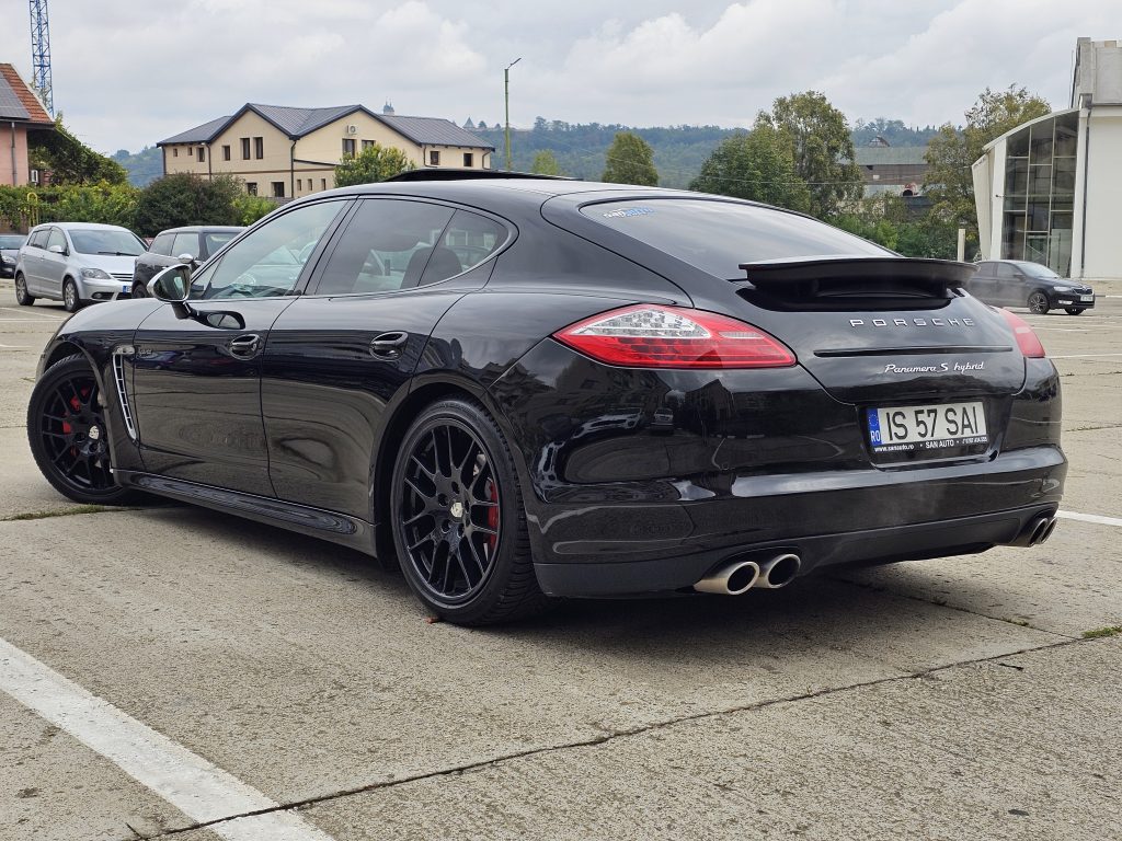 Porsche Panamera S Hybrid