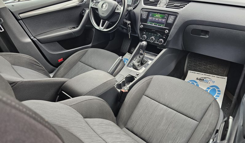 Skoda Octavia 1.6 TDI full