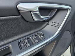 Volvo S60 2.0 D3 R-Design full