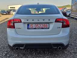 Volvo S60 2.0 D3 R-Design full