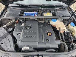 Audi A4 2.0 TDI Advance Edition full