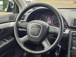 Audi A4 2.0 TDI Advance Edition full