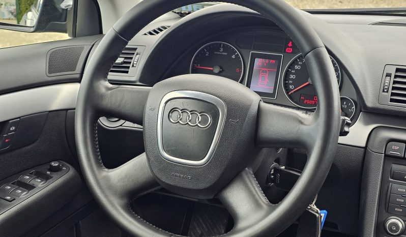 Audi A4 2.0 TDI Advance Edition