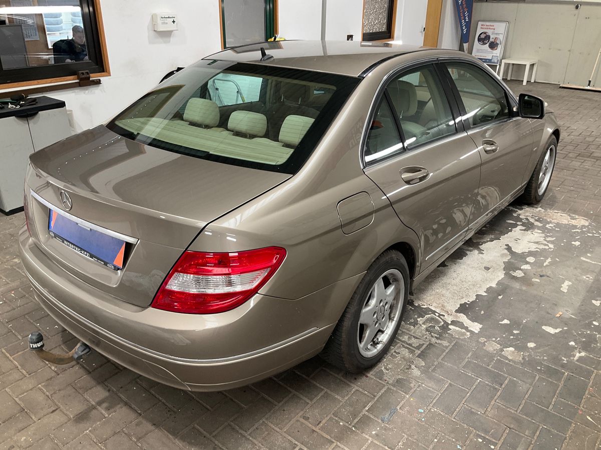 Mercedes-Benz C-Klasse C 200 Kompressor Elegance