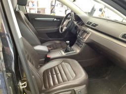 Volkswagen Passat 2.0 TDI Comfortline BlueMotion full