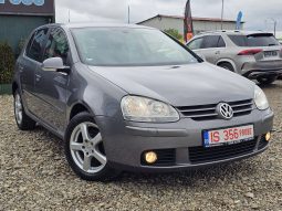 Volkswagen Golf V 1.6 MPI United