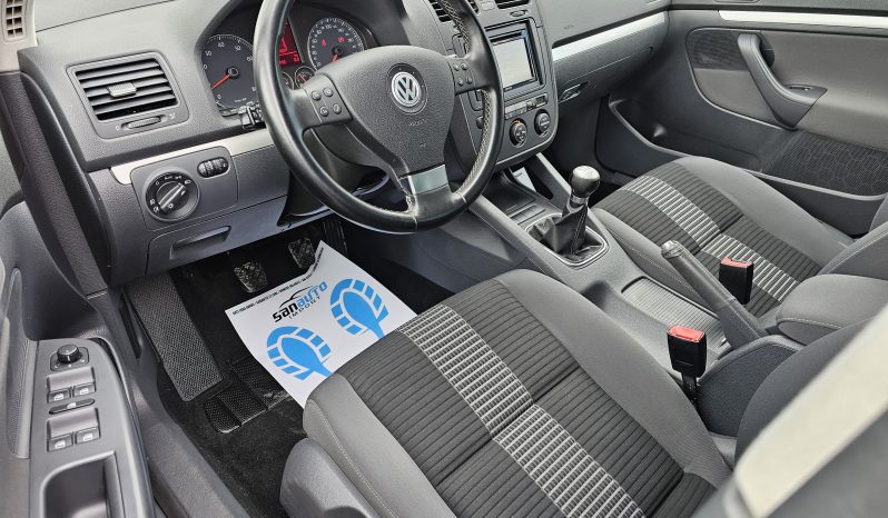 Volkswagen Golf V 1.6 MPI United