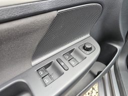 Volkswagen Golf V 1.6 MPI United full