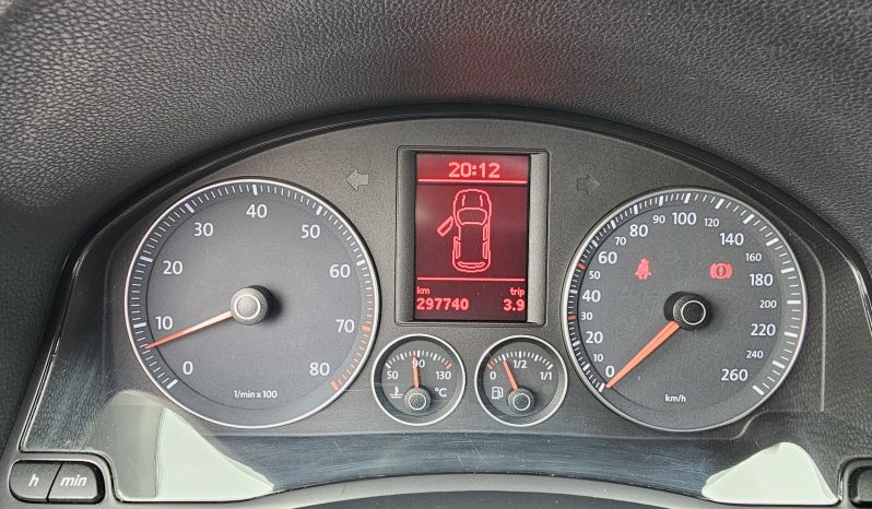 Volkswagen Golf V 1.6 MPI United