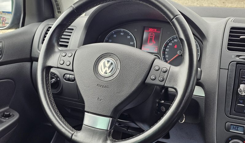 Volkswagen Golf V 1.6 MPI United