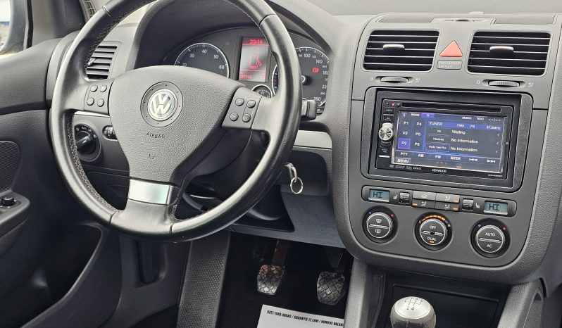 Volkswagen Golf V 1.6 MPI United