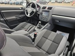 Volkswagen Golf V 1.6 MPI United full