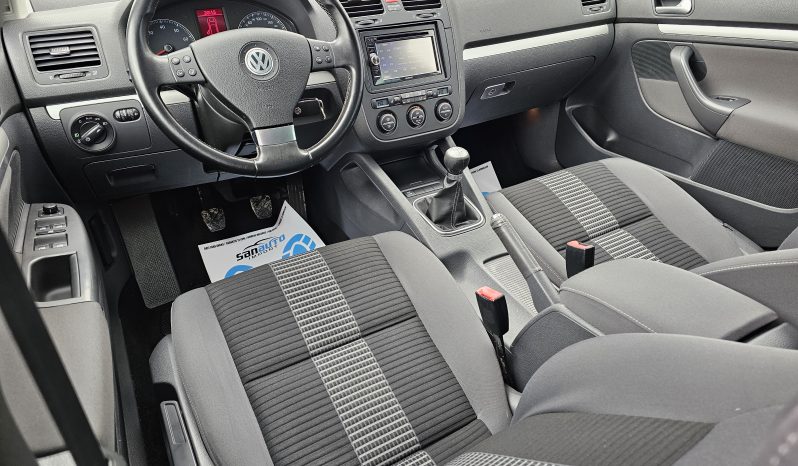 Volkswagen Golf V 1.6 MPI United