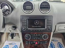 Mercedes-Benz ML320CDI 4Matic full