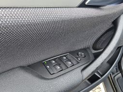 BMW X1 xDrive 18d full