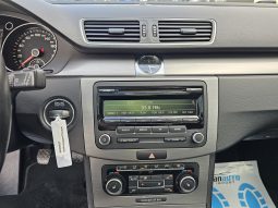 Volkswagen Passat 2.0 TDI Comfortline BlueMotion full
