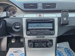Volkswagen Passat B6 1.6 TDI full