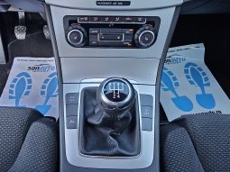 Volkswagen Passat B6 1.6 TDI full