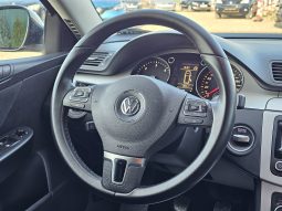Volkswagen Passat B6 1.6 TDI full