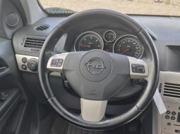Opel Astra 1.9 CDTI Edition full