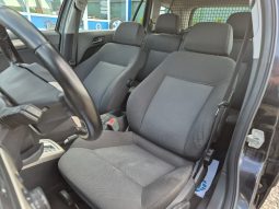 Opel Astra 1.9 CDTI Edition full