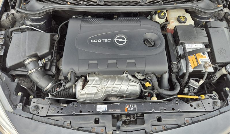 Opel Astra 2.0 CDTI Design Edition