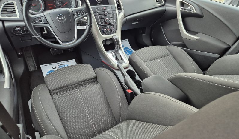 Opel Astra 2.0 CDTI Design Edition