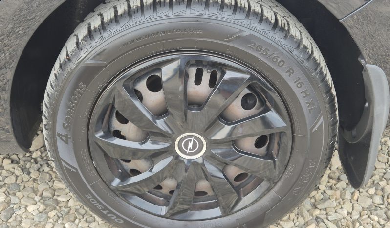 Opel Astra 2.0 CDTI Design Edition