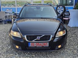 Volvo V50 2.0 D Momentum full
