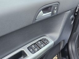 Volvo V50 2.0 D Momentum full