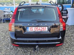 Volvo V50 2.0 D Momentum full