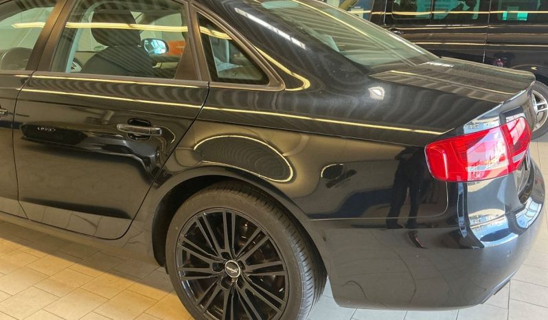 Audi A4 2.0 TDI Attraction