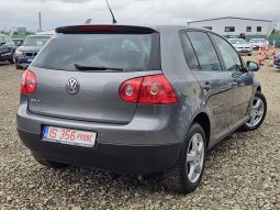 Volkswagen Golf V 1.6 MPI United