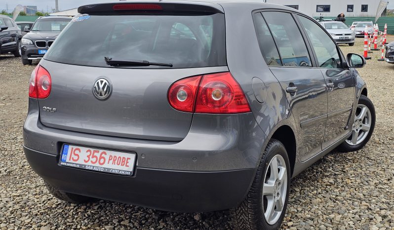 Volkswagen Golf V 1.6 MPI United