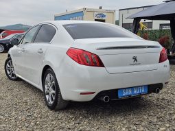 Peugeot 508 Hybrid4 2.0 HDi