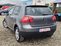 Volkswagen Golf V 1.6 MPI United