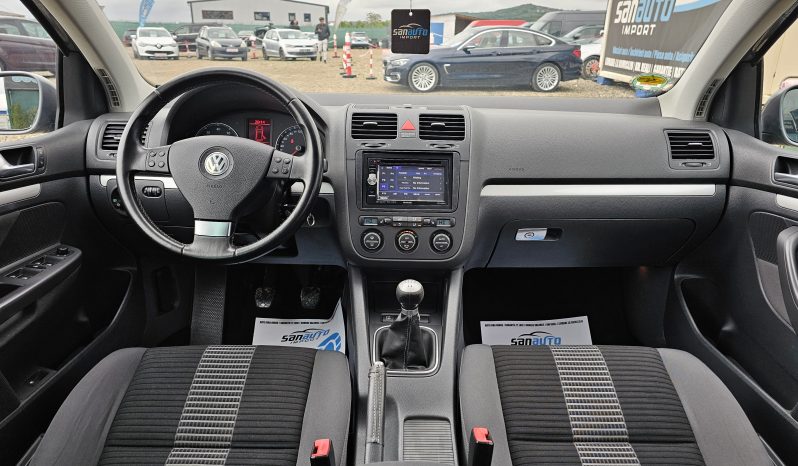 Volkswagen Golf V 1.6 MPI United