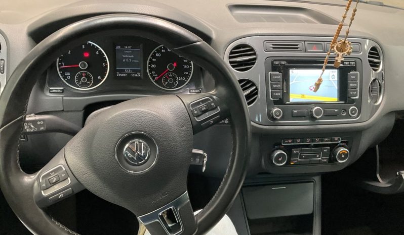 Volkswagen Tiguan 2.0 TDI Sport & Style 4Motion BlueMotion Tech