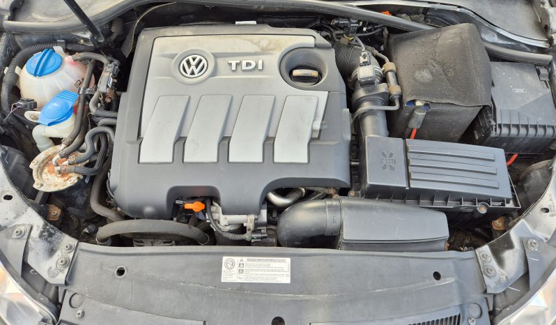 Volkswagen Golf VI 1.6 TDI Highline