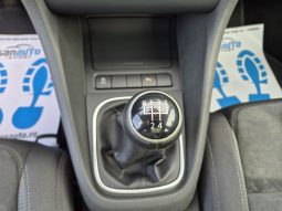 Volkswagen Golf VI 1.6 TDI Highline full
