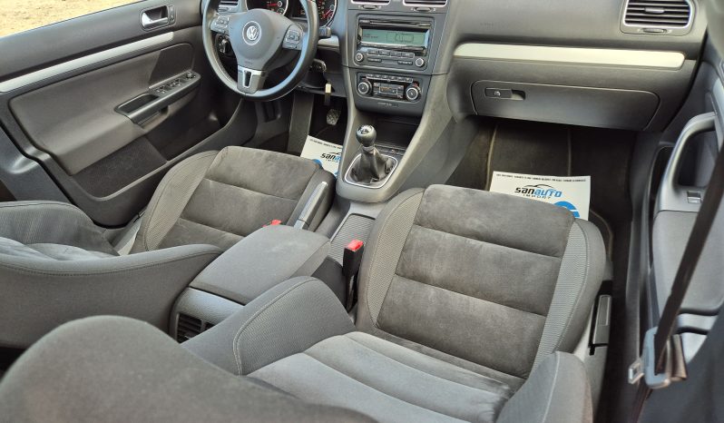 Volkswagen Golf VI 1.6 TDI Highline