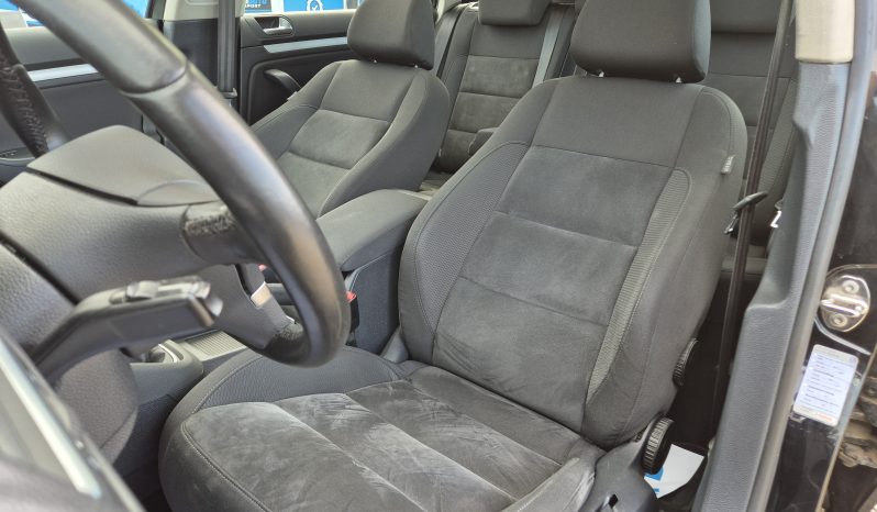 Volkswagen Golf VI 1.6 TDI Highline