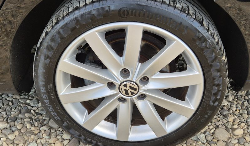 Volkswagen Golf VI 1.6 TDI Highline