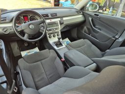 Volkswagen Passat B6 2.0 TDI full