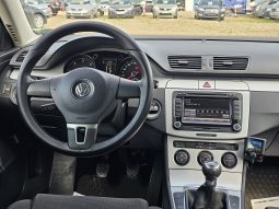 Volkswagen Passat 1.6 TDI Comfortline BlueMotion full