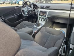 Volkswagen Passat 1.6 TDI Comfortline BlueMotion full