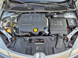 Renault Megane 1.9 dCi Dynamique full
