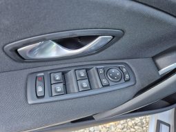 Renault Megane 1.9 dCi Dynamique full