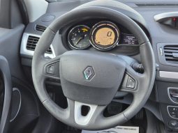 Renault Megane 1.9 dCi Dynamique full