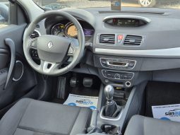 Renault Megane 1.9 dCi Dynamique full